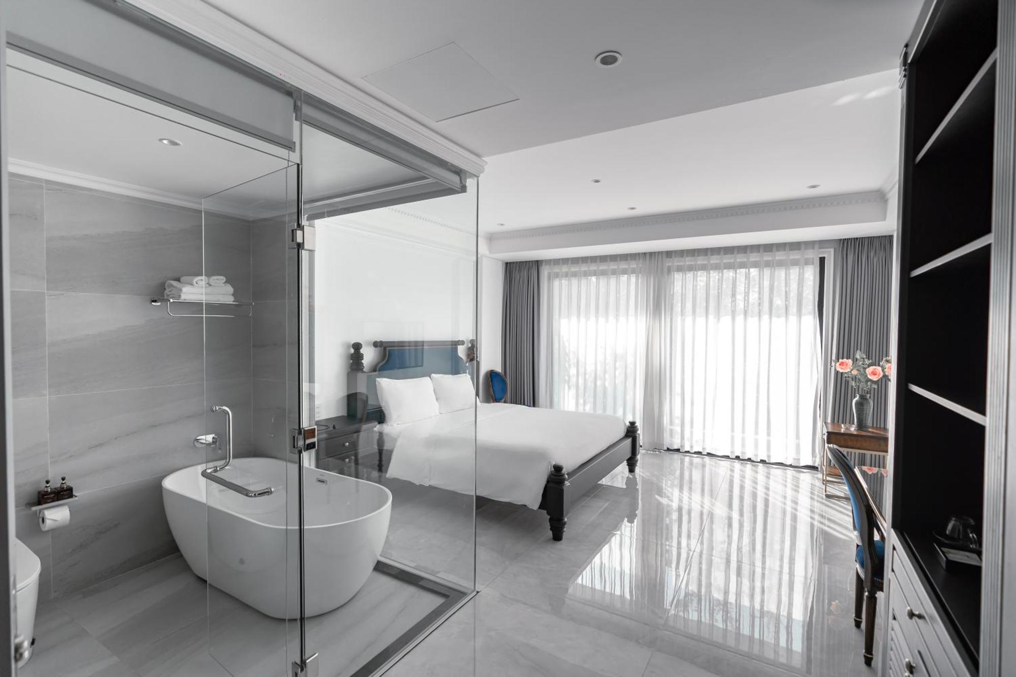 Quang Minh Riverside Hotel Danang Экстерьер фото